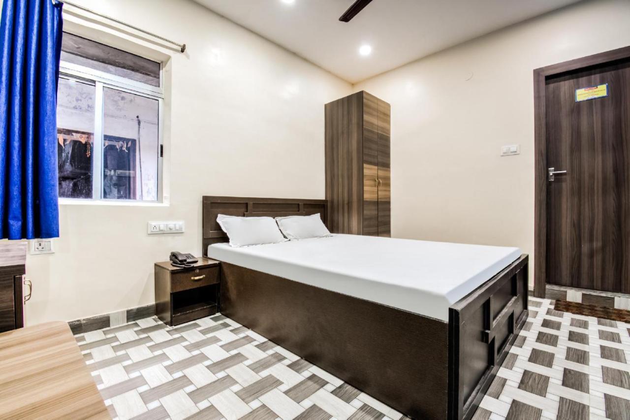 Hotel Vivek パトナー エクステリア 写真