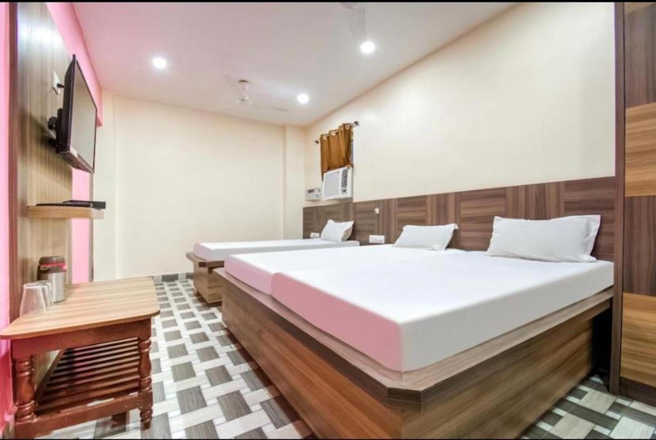 Hotel Vivek パトナー エクステリア 写真