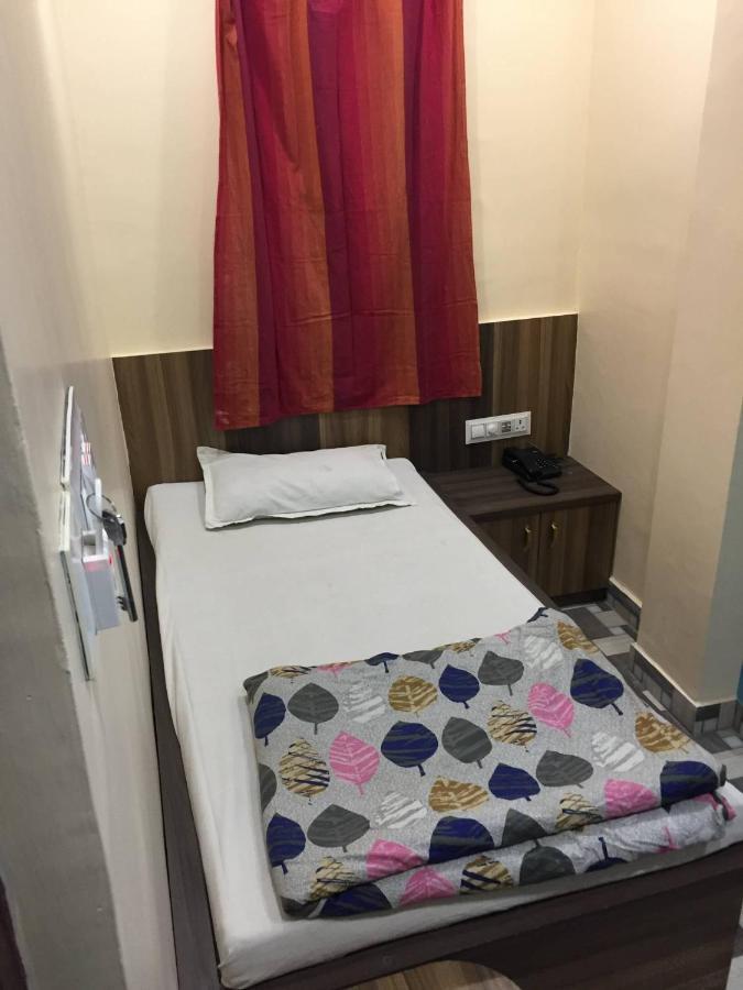 Hotel Vivek パトナー エクステリア 写真