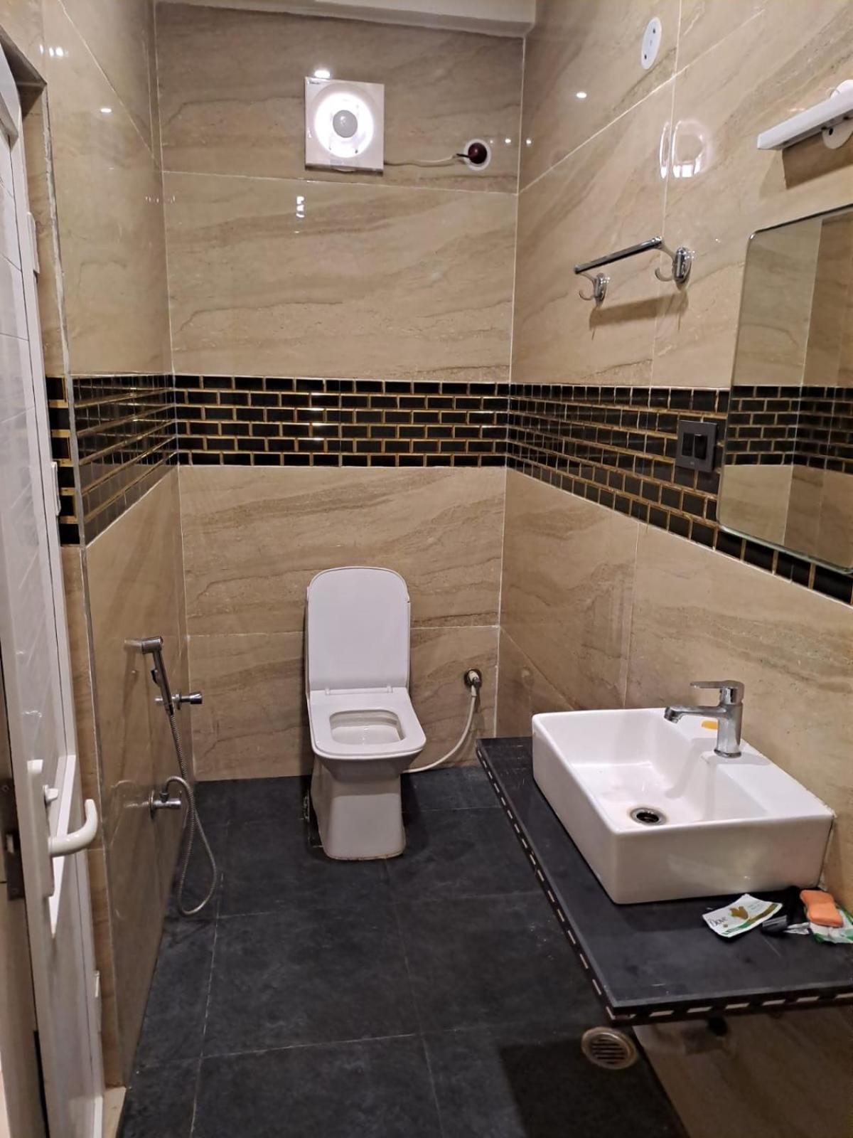 Hotel Vivek パトナー エクステリア 写真